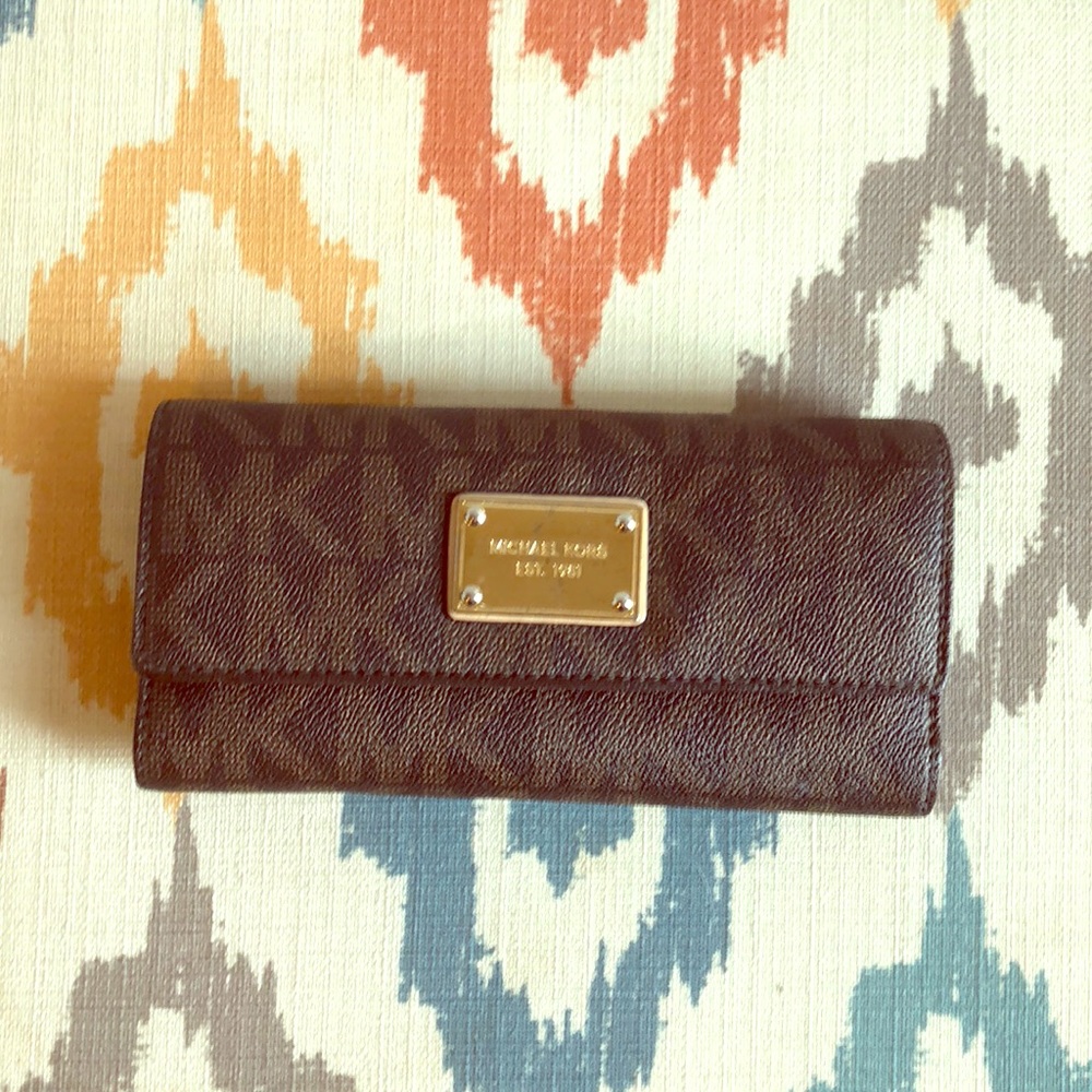 Michael Kors wallet